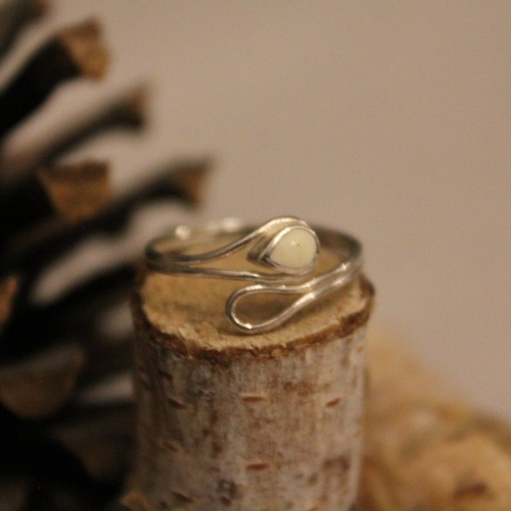 Silver Ring with Cream Stone